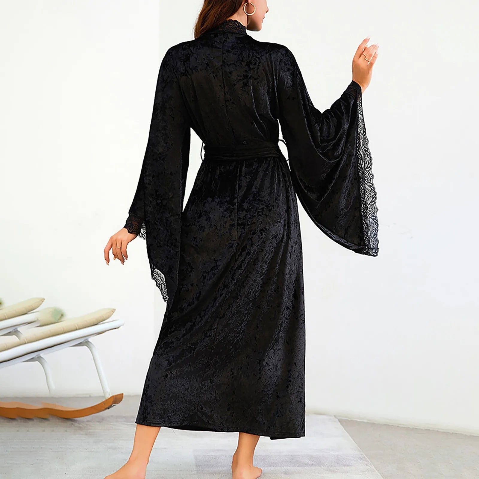 Women's Lace Velvet Bathrobe Breathable Nightgown Kimono Home Clothes Flare Sleeve Night Long Robe Female Sleepwear Homewear