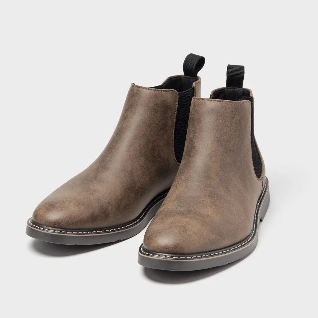 Men's 2026 Casual Comfortable Retro Chelsea Boots Fashion Leather