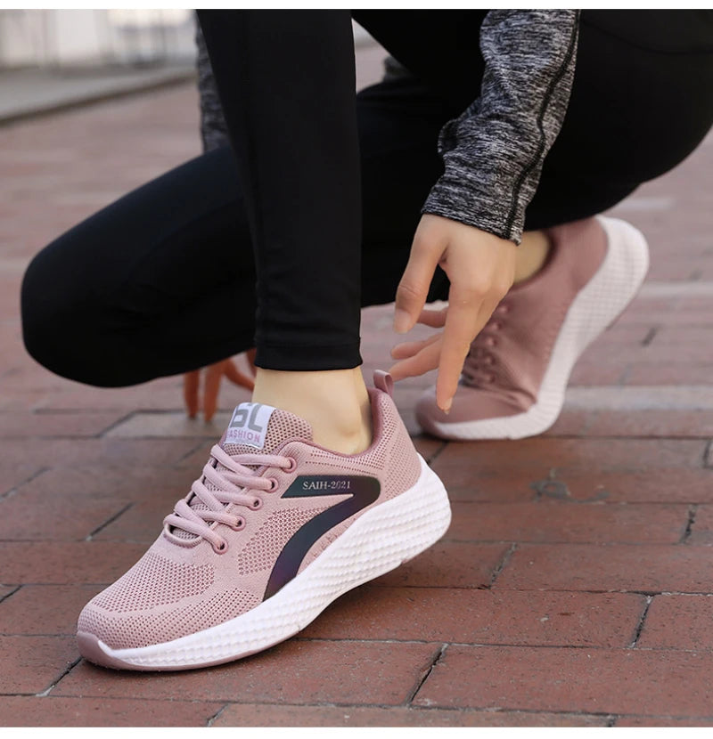 Women's Sports Shoes Comfortable Running Shoes Flying Knit Versatile Lace-Up Casual Shoes For Women Breathable And Fashionable