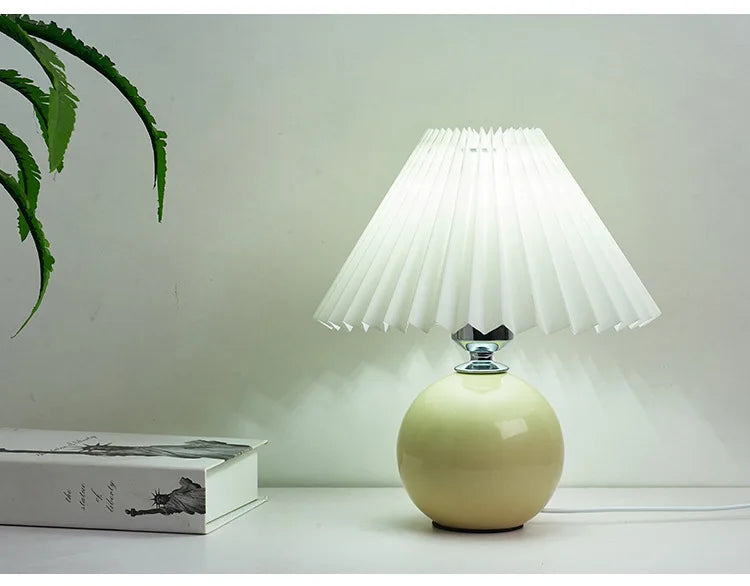 Nordic Girl Room Decorated with Pleated Desk Light Fixtures Korean-style Folding Table Lampshade Cozy Bedroom Bedside Lamp