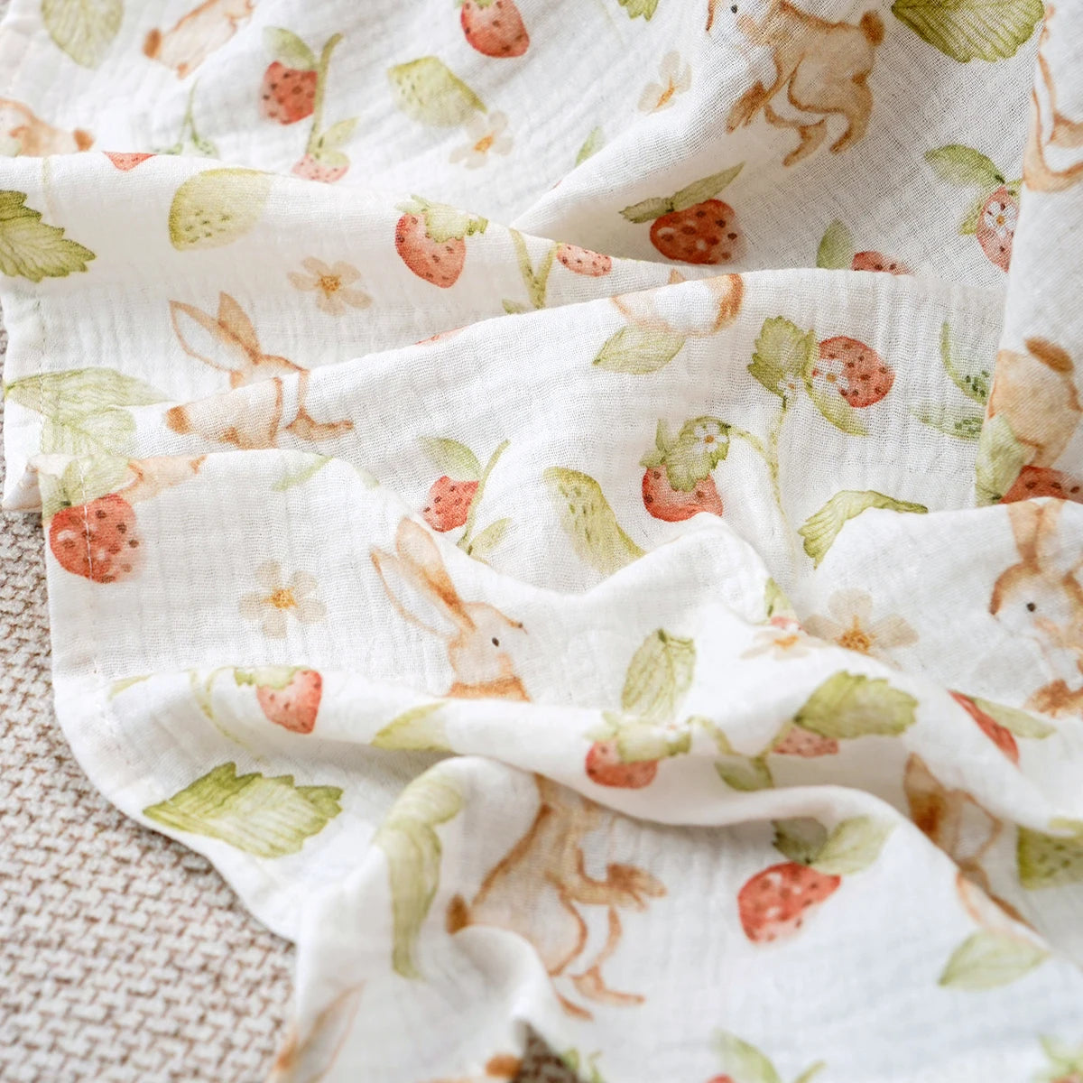 HappyFlute 80x80cm Muslin Baby Blanket Soft Cotton-Cashmere Blend 2-Layer Comfortable High-Quality Print Infant Blanket