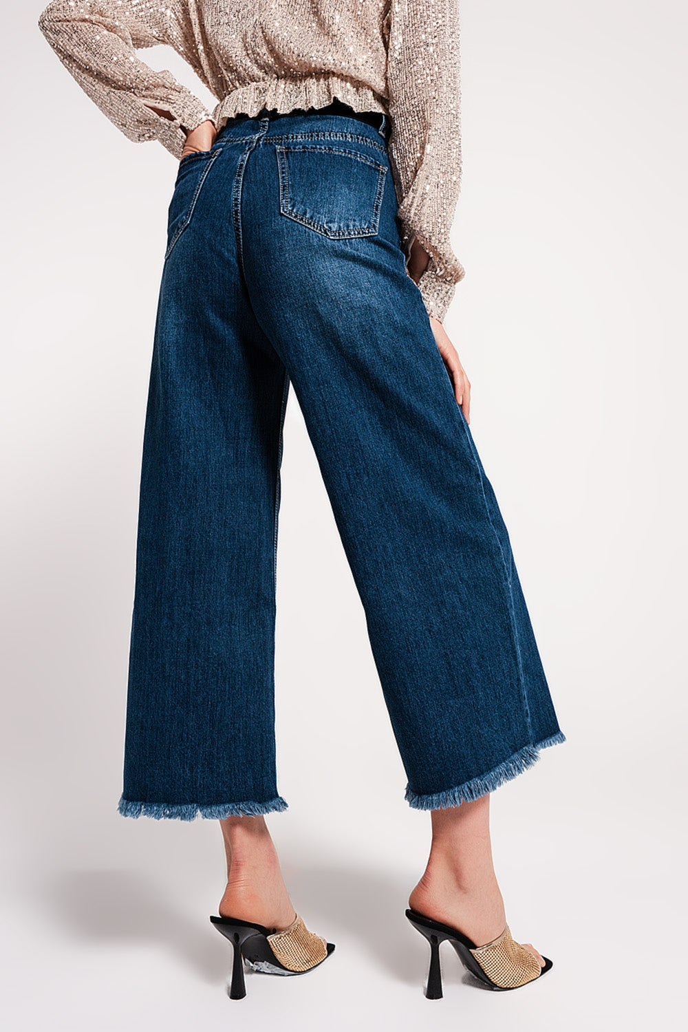 Fray Hem Cropped Jeans